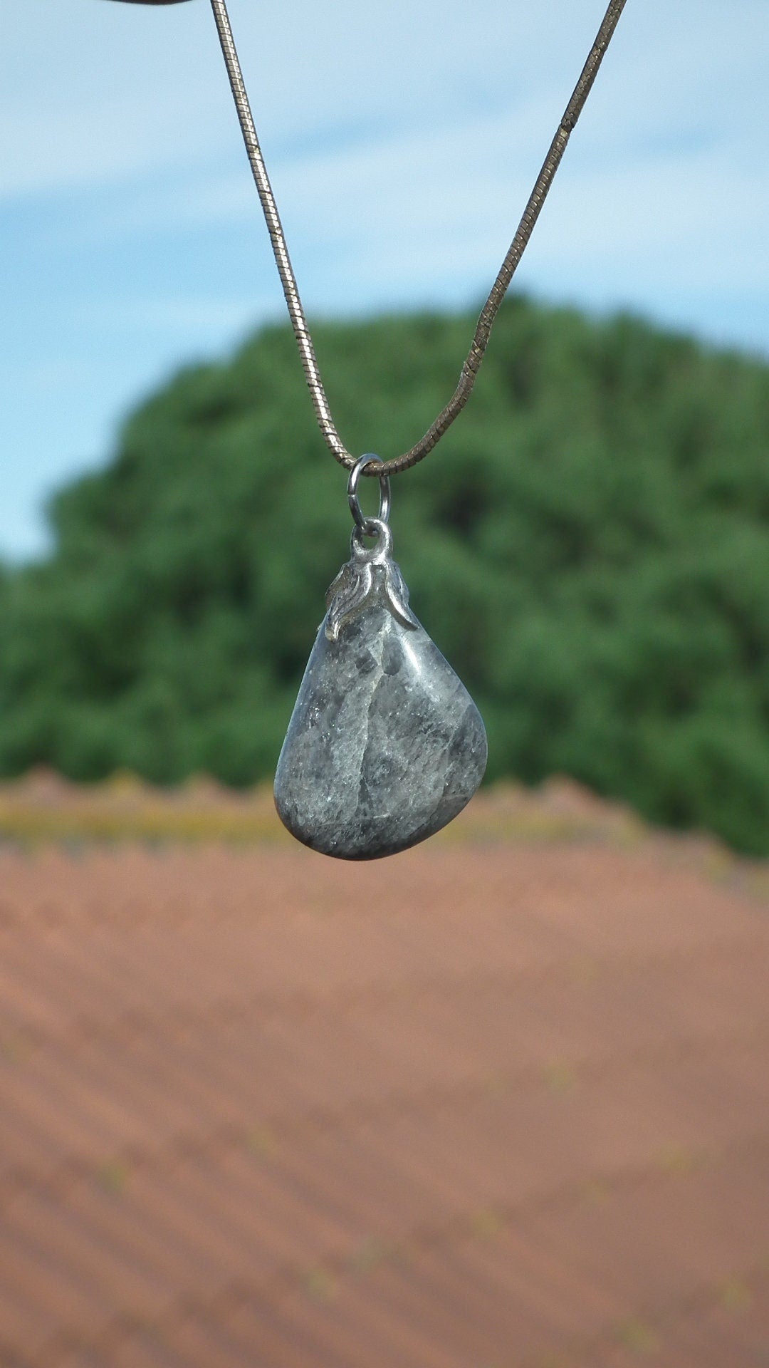 Super 7 pendant with silverplated bail