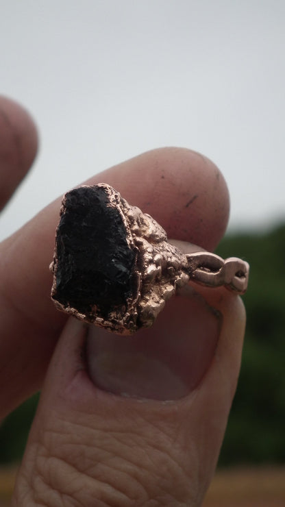 Black tourmaline ring / Copper ring