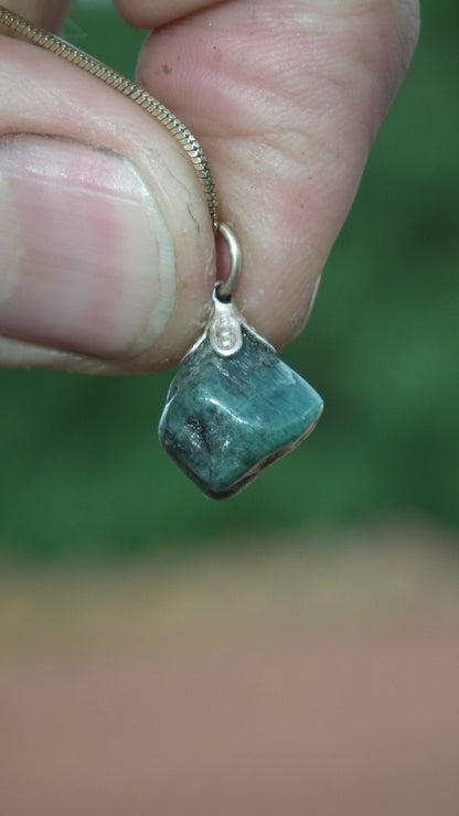 Emerald necklace / Emerald jewelry / Raw emerald