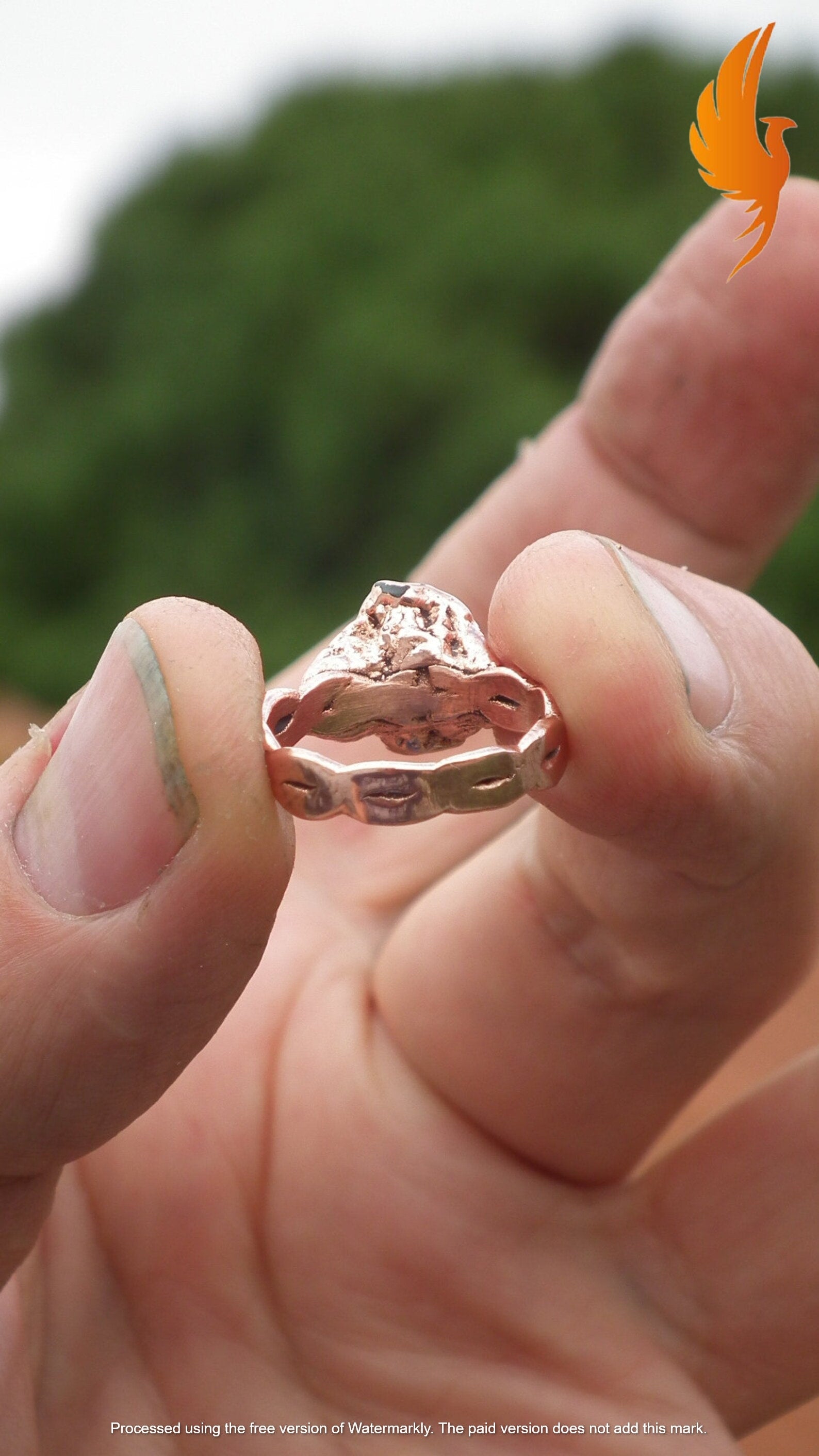 Raw emerald ring // Dainty emerald ring // Copper emerald ring
